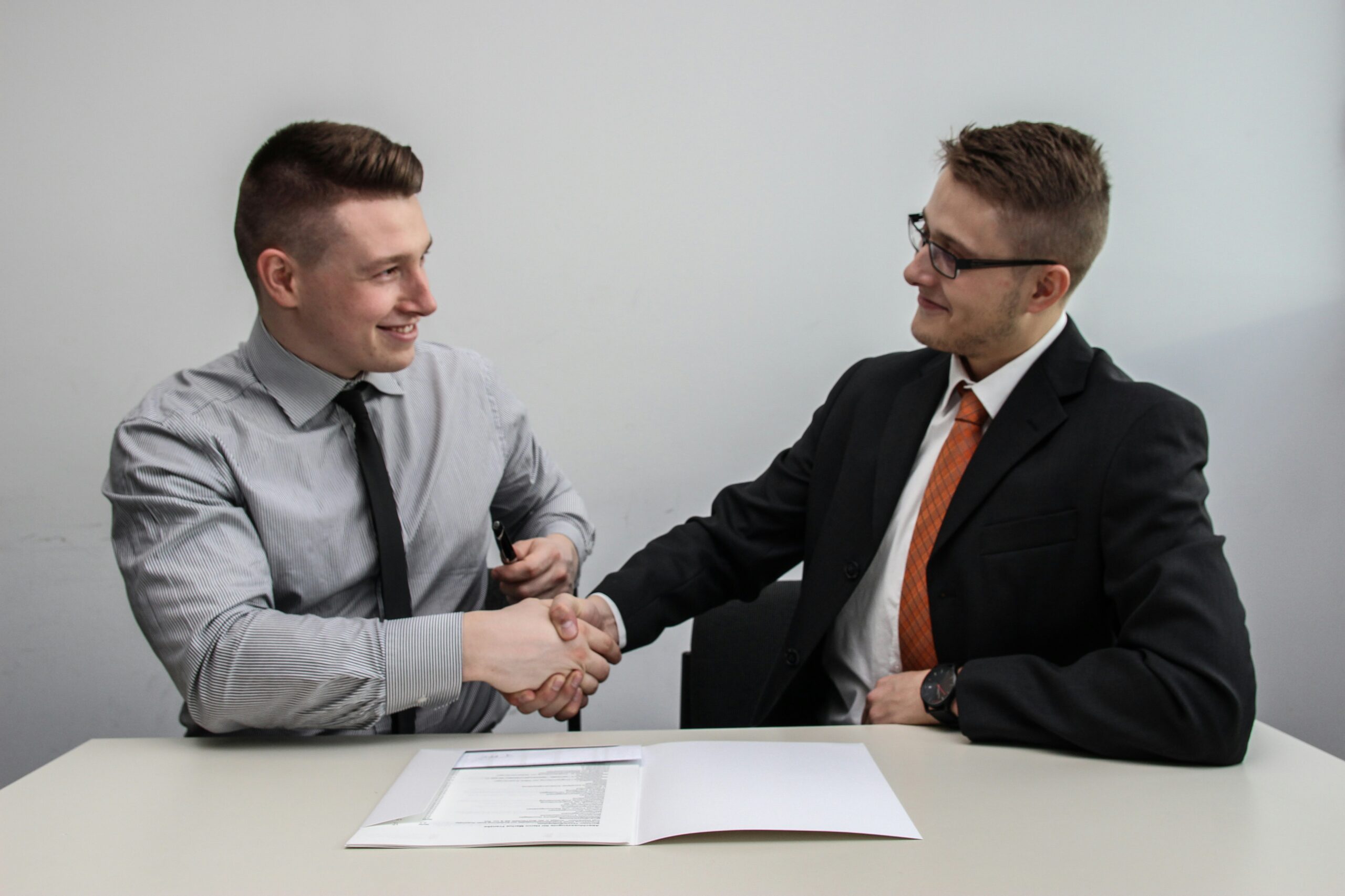 5 Signs You’ve Found a Great IT Recruiter Who Actually Cares About Your Career (& Why It Matters More Than Ever)